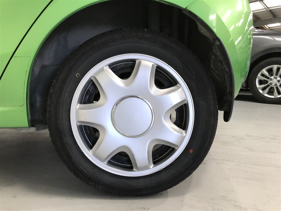 Aboriginal Flag, 1/10th Oz (ApproX) 999 Pure Solid Silver Bullion Coin, COA