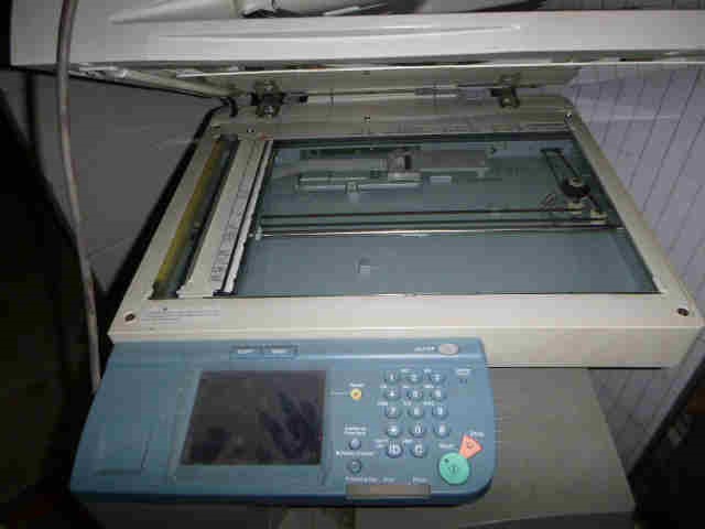 0.19 carat faint brown round diamond val:$512