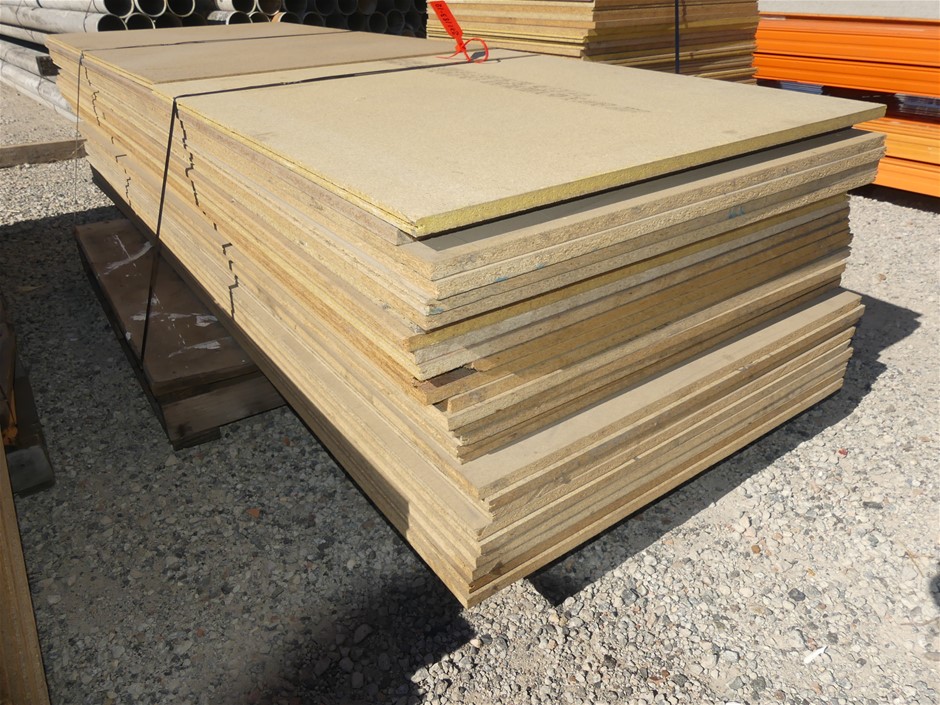 Designer Crossover Children's Bracelet in Silver