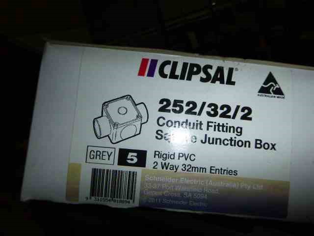 New Waterproof Men'S Watch Barrel Shaped Transparent Quartz Watch Popular