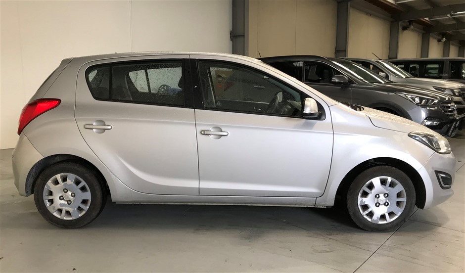 1/100oz Scottsdale Mint Gold Bar & 1 gram germania bar x 4