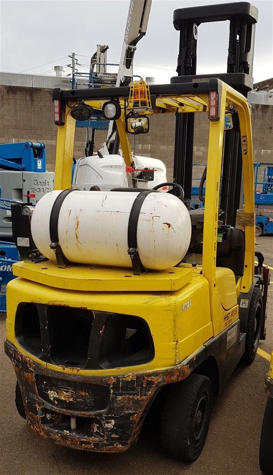 8sqft Top Grade Red Nappa Lambskin Leather Hide