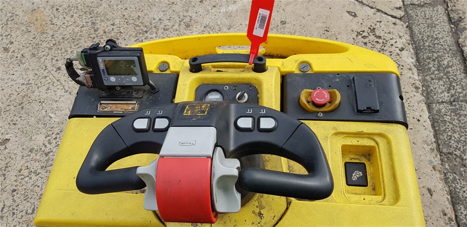 7sqft Top Grade Sky Blue Nappa Lambskin Leather Hide