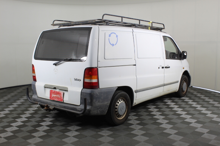 Flask - Flat Bottom Borosilicate (Pyrex)