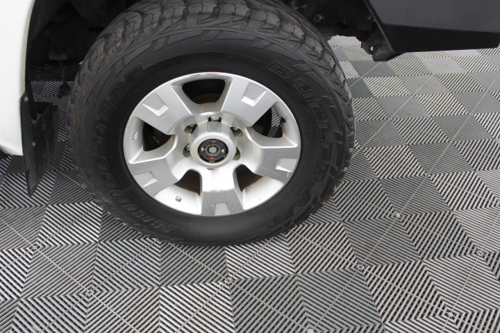 Assorted Range Of Vacuum Pump Fittings