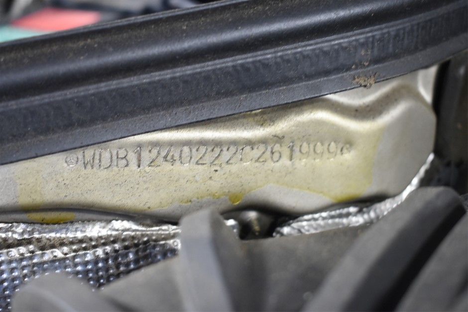 Microscope binocular