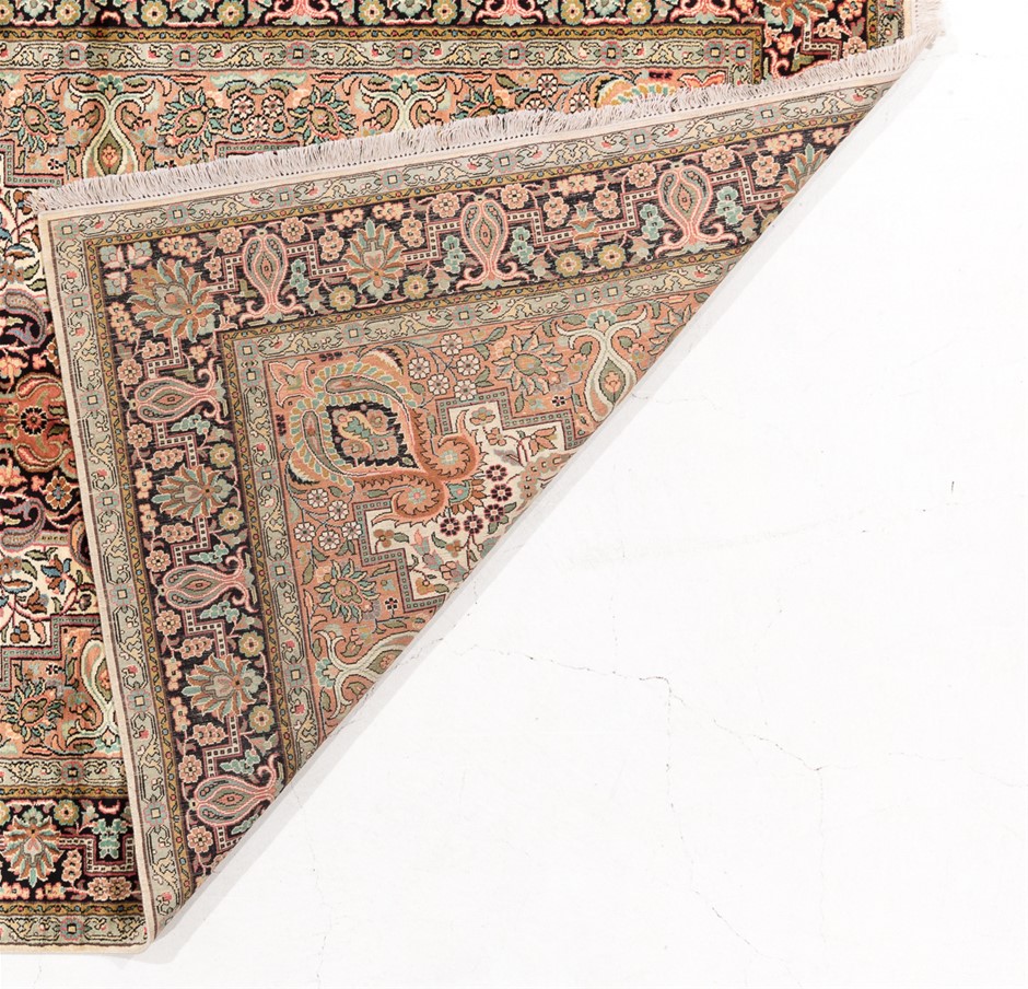 0.12 carat white round 4 diamond