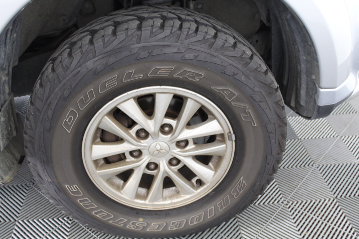 Rawson's Retreat Chardonnay (6x 750mL).