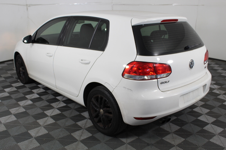 Wolf Blass Yellow Label Moscato  (6x 750mL). Current Vintage Release