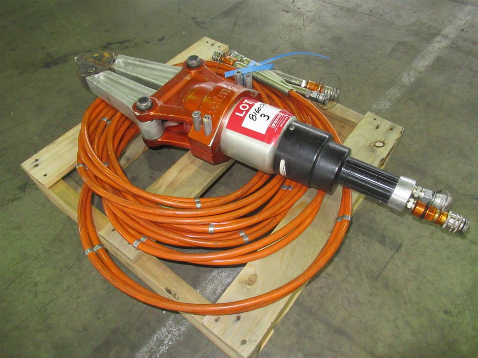 Lindeman's Gentleman's Collection Cabernet Sauvignon (6x 750mL).