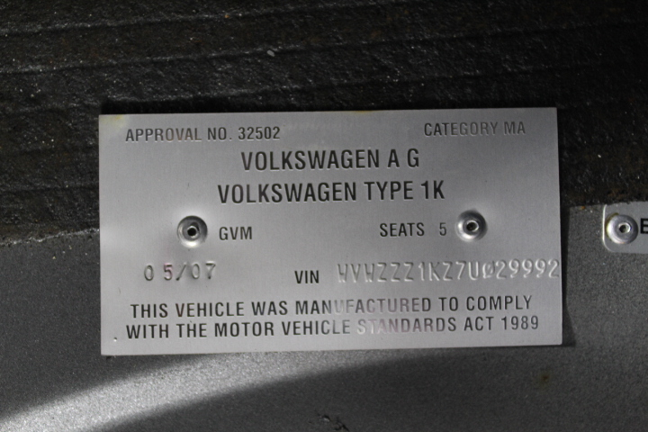 Rawson's Retreat Cabernet Sauvignon (6x 750mL).