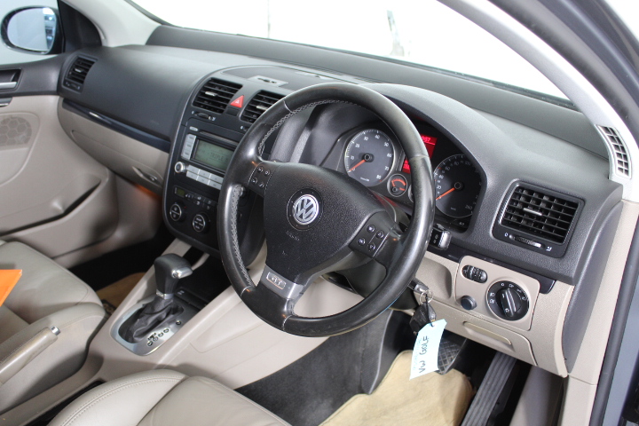 Rawson's Retreat Merlot (6x 750mL), SA.