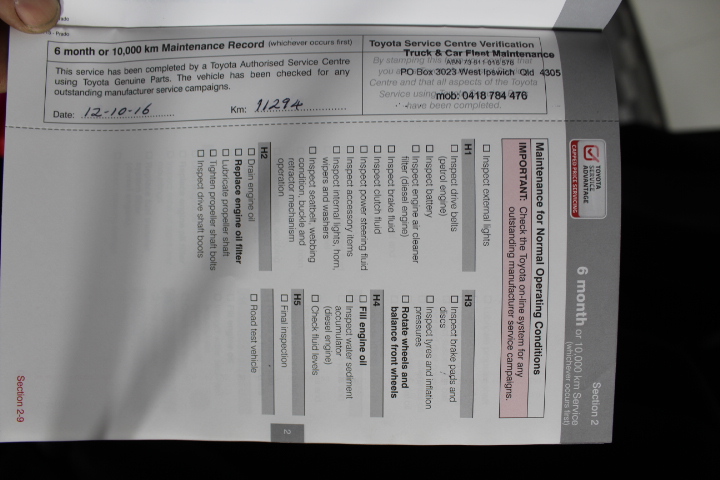 By The Vineyard Mixed Pack Pinot Grigio & Chardonnay (12x 750mL). SEA.