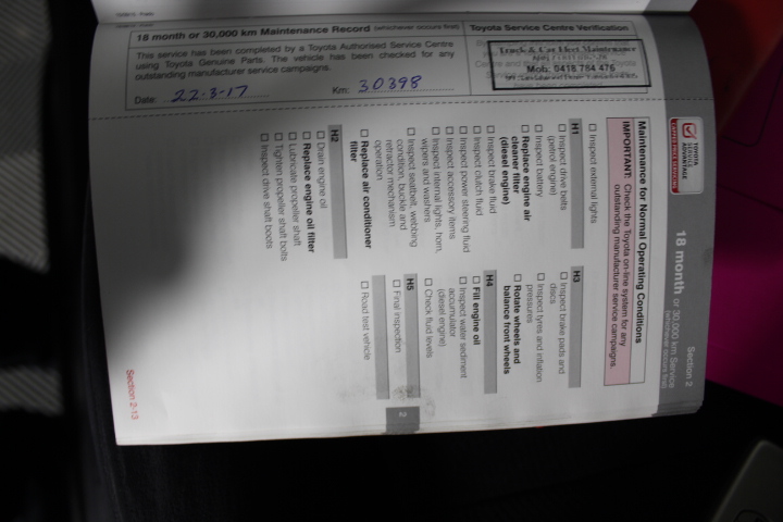 De Bortoli `Sacred Hill` Sparkling Brut NV (6x 750mL), Riverina, NSW.