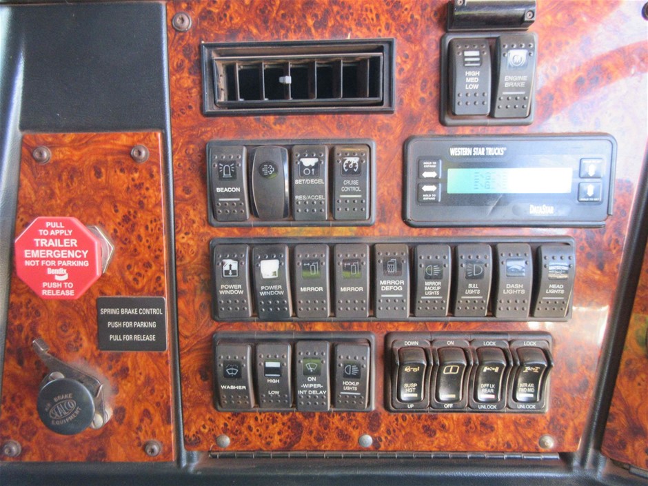 1200 Thread Count Egyptian Cotton Flat Sheet| White Stripe | Queen