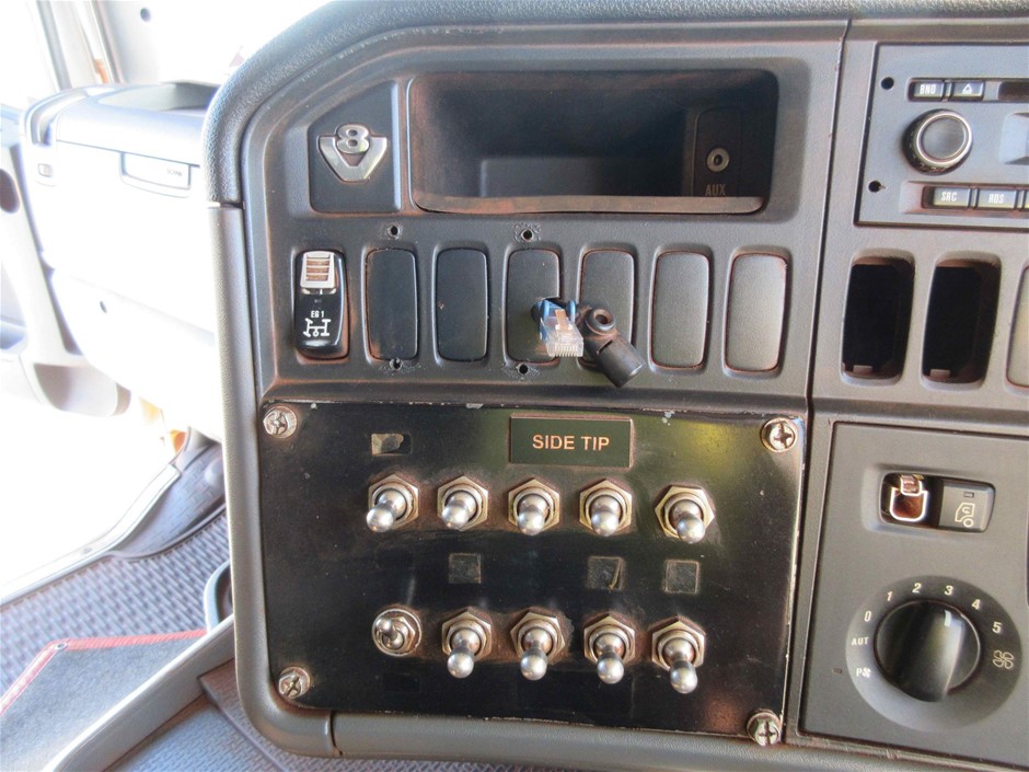 Cast Iron 200Lb Anvil (Unused)