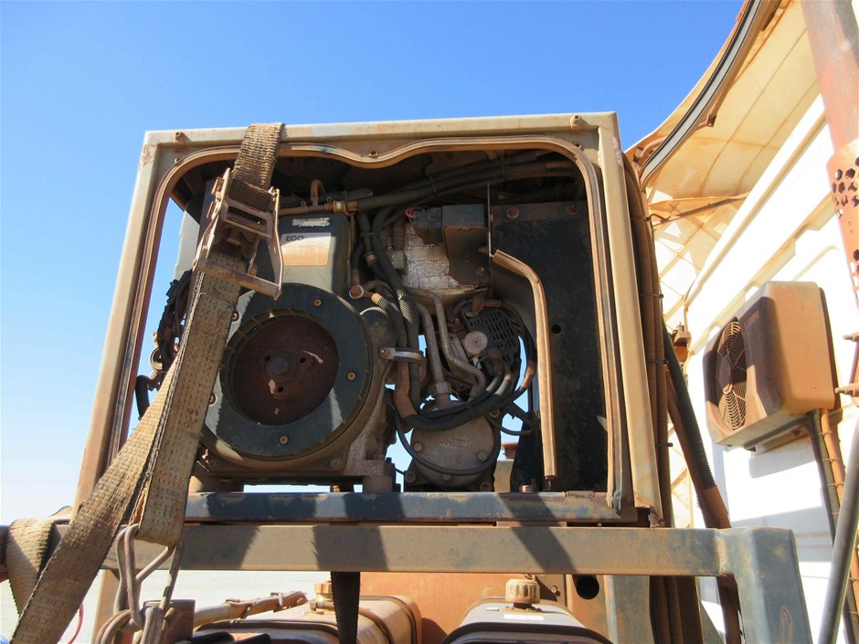 INTELLIGENT DESIGN Modern All Season Microfiber Cozy Sheet Set, 4 Piece, Qu