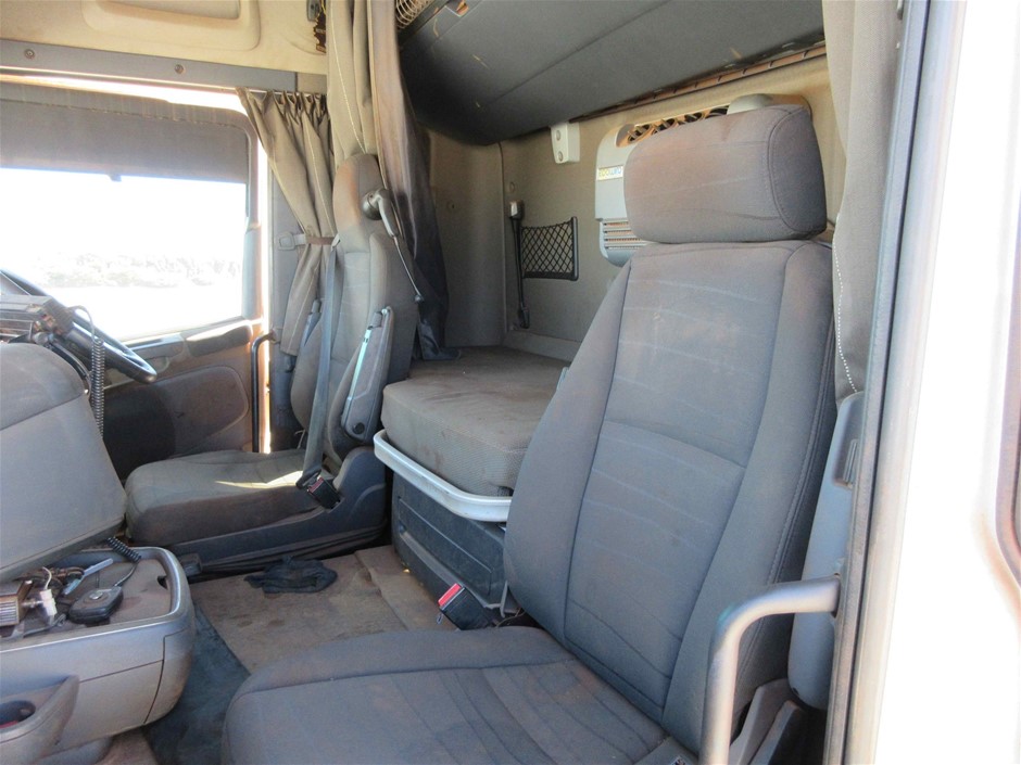 KURGO Enhanced Strength Tru-Fit Crash Tested Harness - Black MD