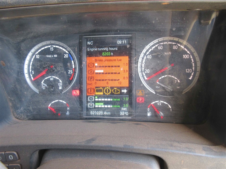 LEARNING RESOURCES Spike the Fine Motor Hedgehog Fidget Friend, Tactile Toy