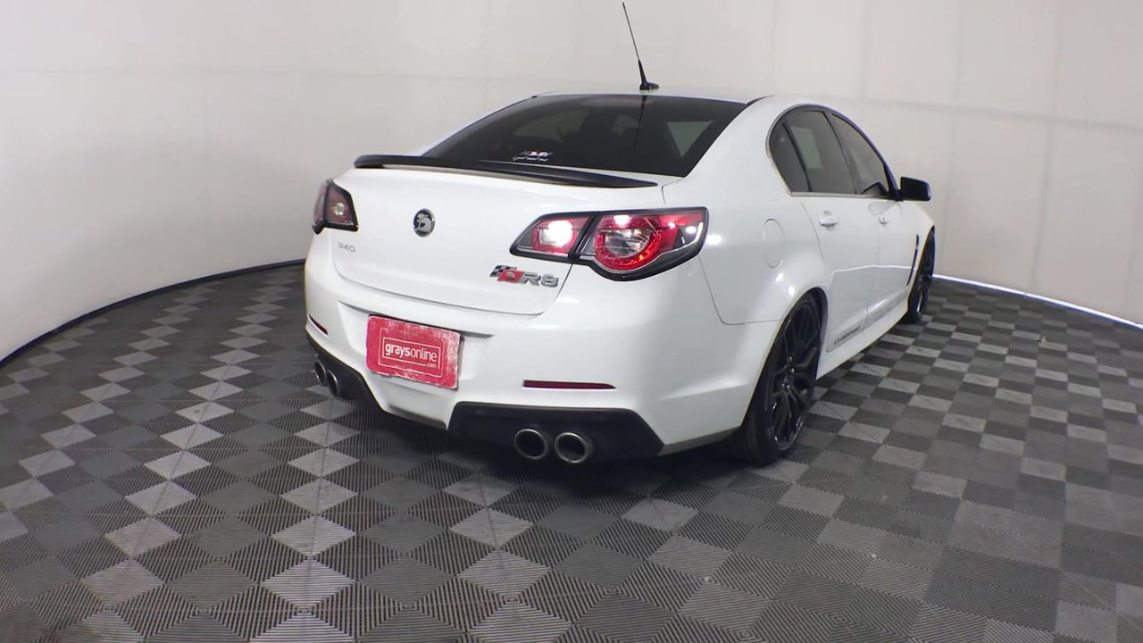 End of Lease Sale: Bluetooth record player