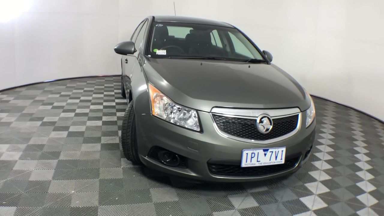 End of Lease Sale: AM/FM Alarm Clock Radio - Approx 10 pieces