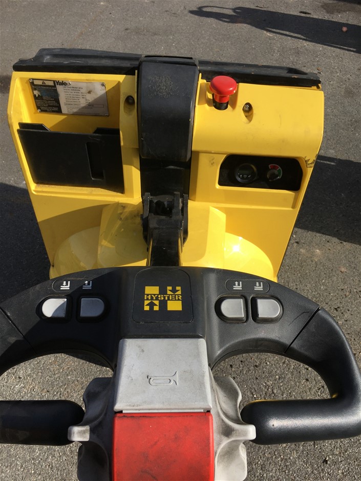 Circus Act Merlot 2021 (6x 750mL) SA