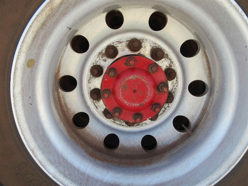 Roberts Estate Pinot Grigio 2024 (12x 750mL) SEA