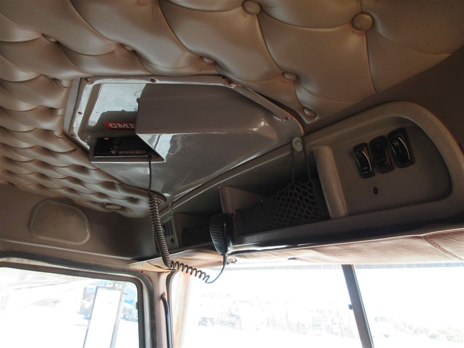 Roberts Estate Pinot Grigio 2024 (12x 750mL) SEA