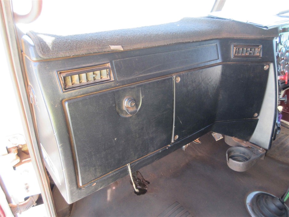 Wynns The Siding Chardonnay (6x 750mL).