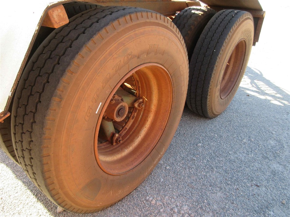 T'Gallant Encore Pinot Grigio (6x 750mL).