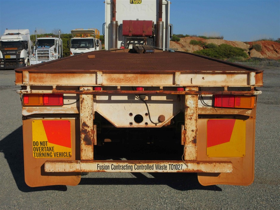 RIP CURL Boy's Surf Cord Volley Boardshorts, Size 3-4, Washed Black. RRP: $