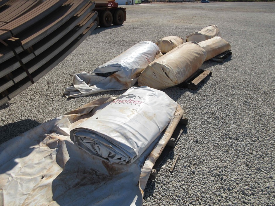 SPEEDO Men's 16" Essential Watershort, Size S, Black.  Buyers Note - Discou