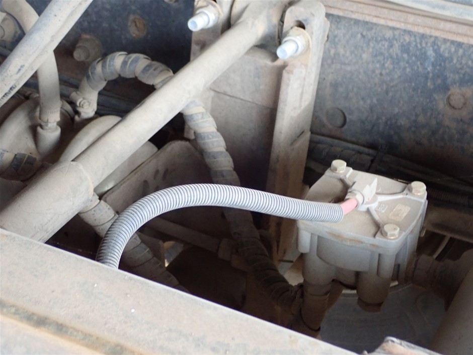 RIP CURL Men's Distorted Gem Layday Boardshorts, Size 36, Gold. RRP: 80.  B