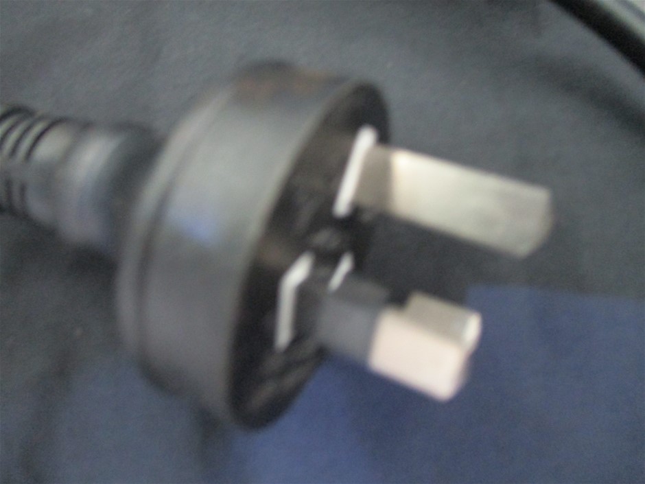 35 Drawer Stainless Steel Tool Cabinet / Work Bench(10ft)(Unused)