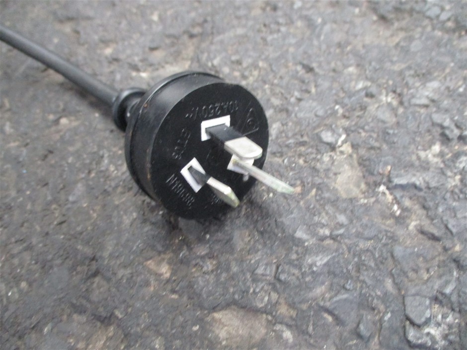 Silver Bullion 999.5 Fine Grade 5 Grams Investor Quality Ingot Bar Poured