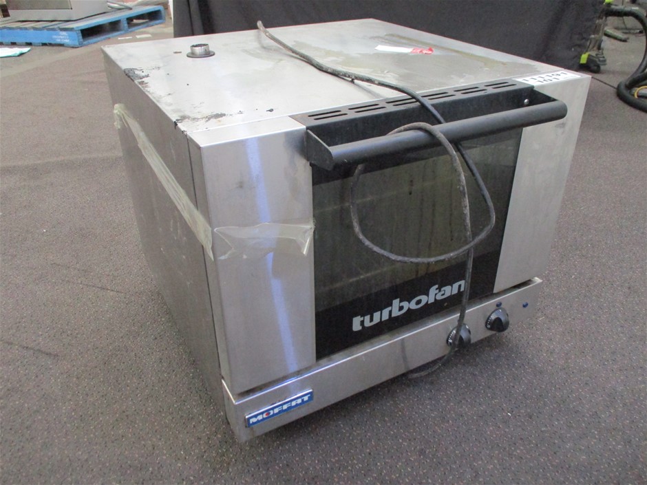 <p>2018 JLG Metro Led Single Light Tower Trailer</p>