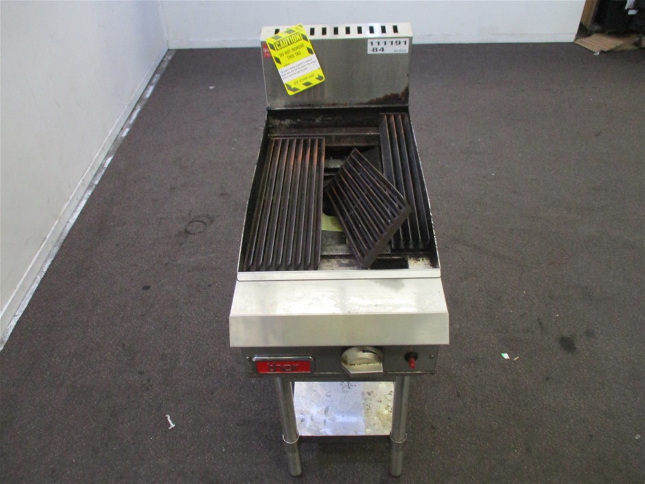 Orologio Bass Straight Collection Men's Date 200m Sports Watch