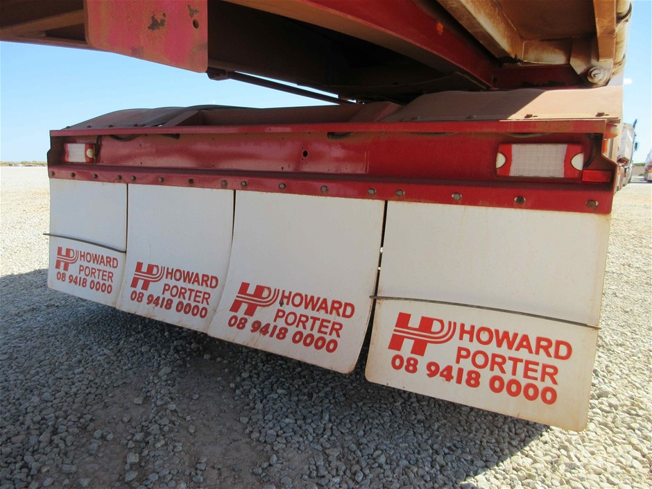 TEFAL Ultraglide Plus Steam Iron FV5840Z0. NB: Minor used.