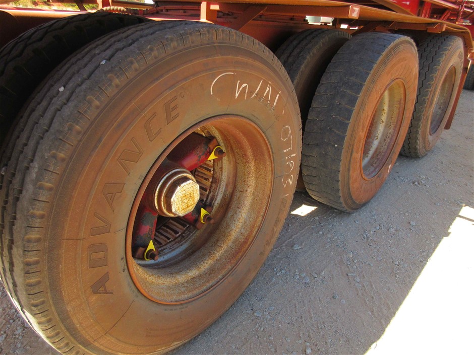 Small Excavator GP Bucket