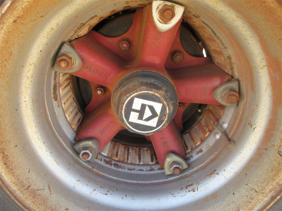 2006 YALE FG400DX 4-Wheel Counter Balance Forklift