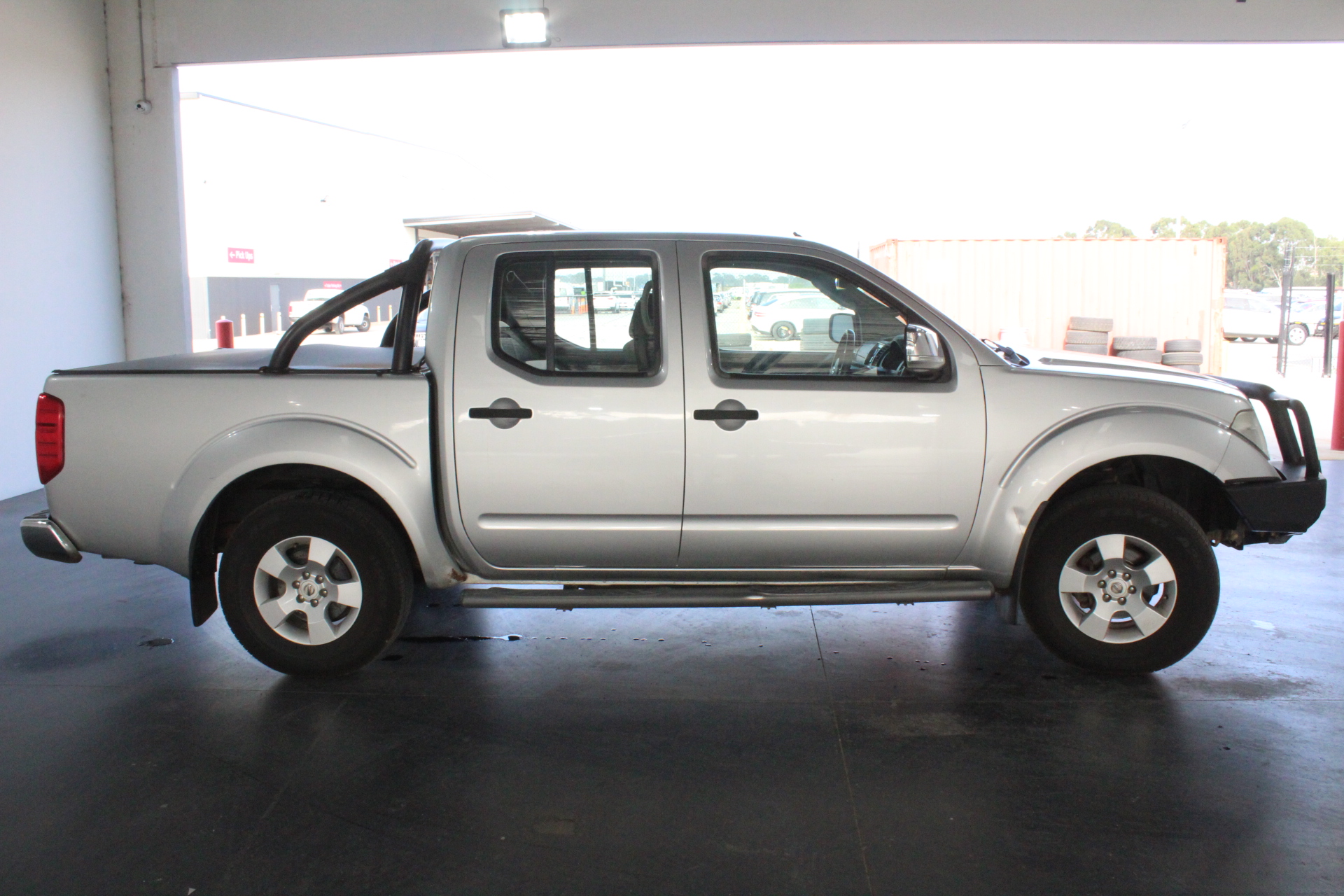 De Bortoli `Sacred Hill` Sparkling Brut NV (6x 750mL), Riverina, NSW.