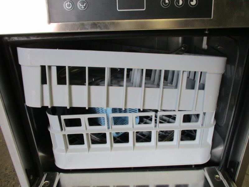 By The Vineyard Cabernet Merlot (12x 750mL). SEA.