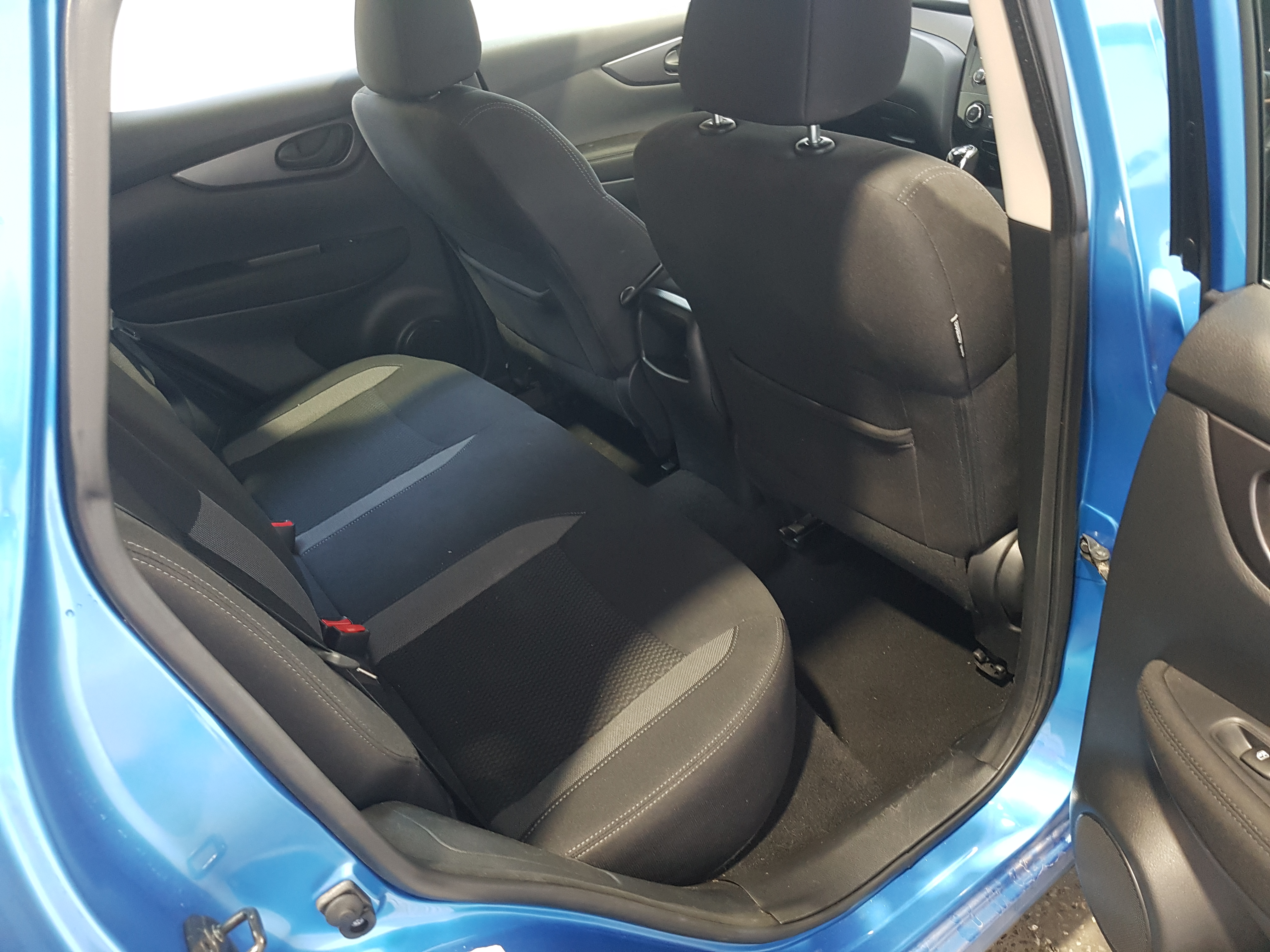 Redbank Emily Brut Cuvee NV (6x 750mL) King Valley, VIC.