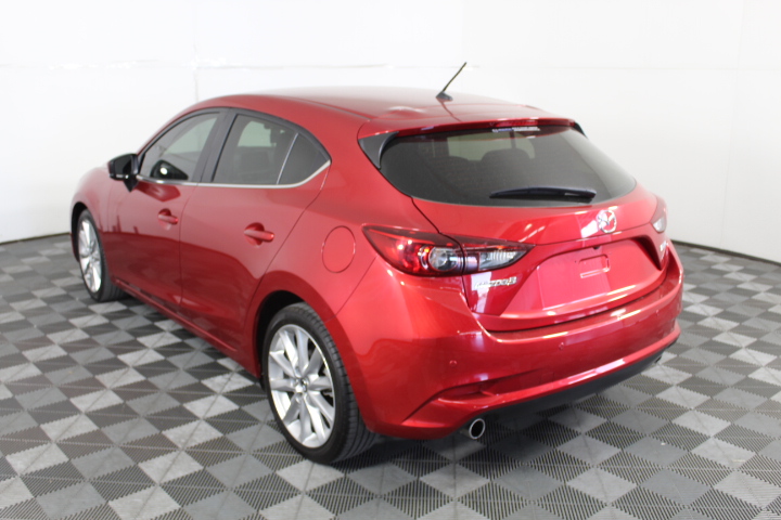 Lindeman's Bin 85 Pinot Grigio (6x 750mL). SEA.