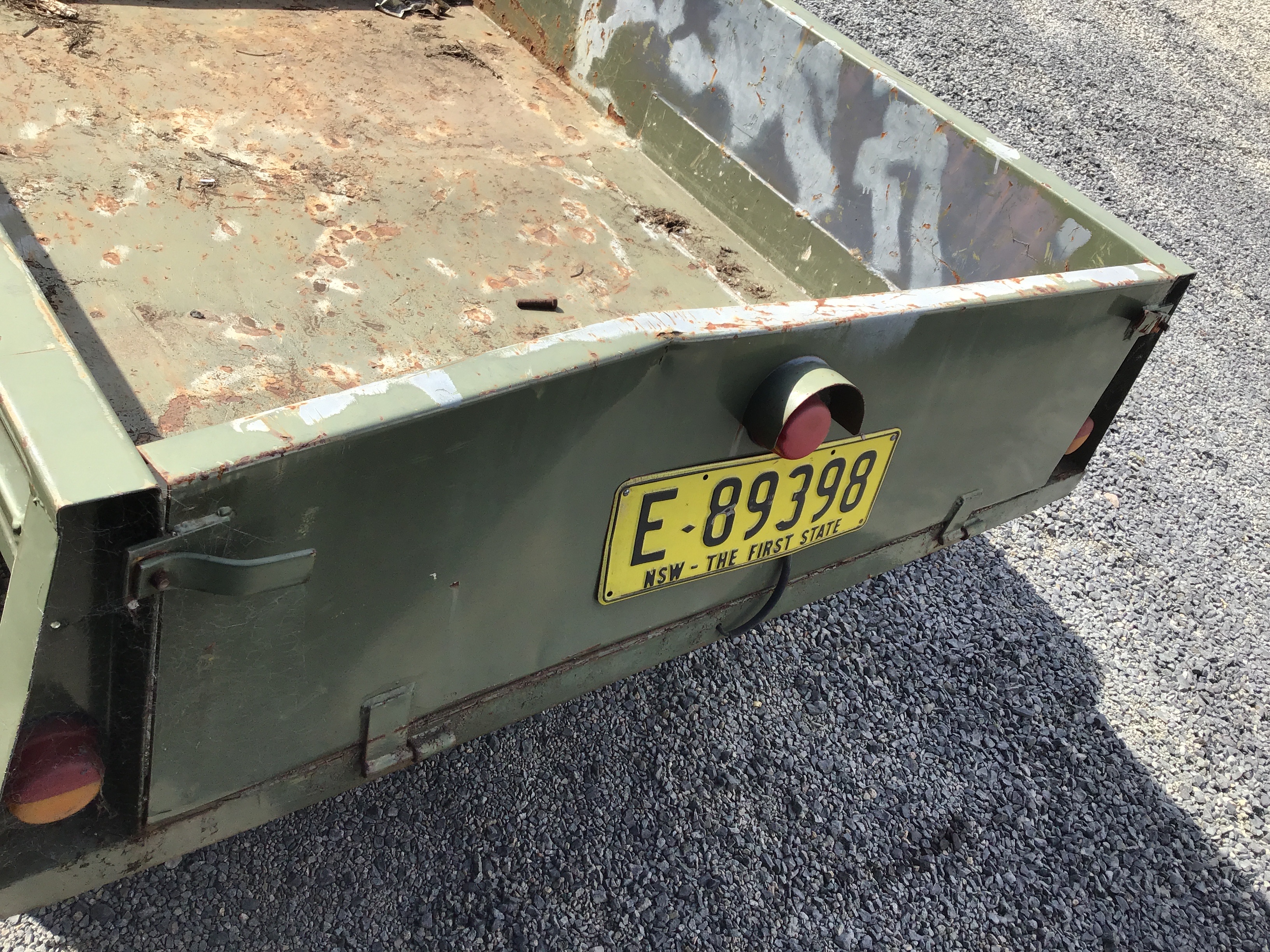 Sacred Hill Shiraz Cabernet (12x 750mL). NSW.