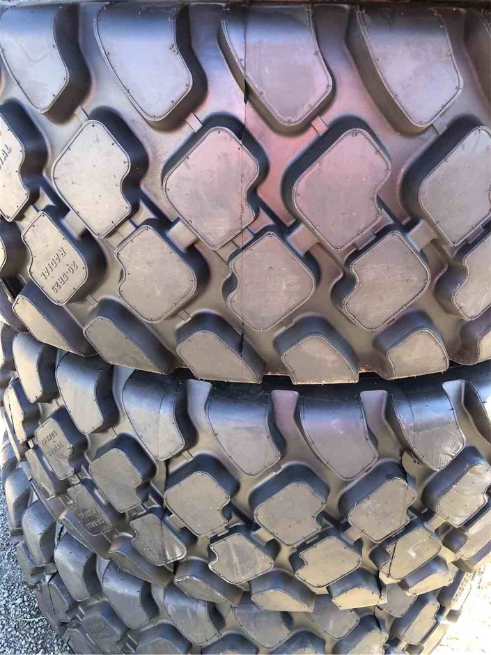 18K/Italy 3.5ctw Oval Cut Yellow Gold Filled Ring(stamped)  7US