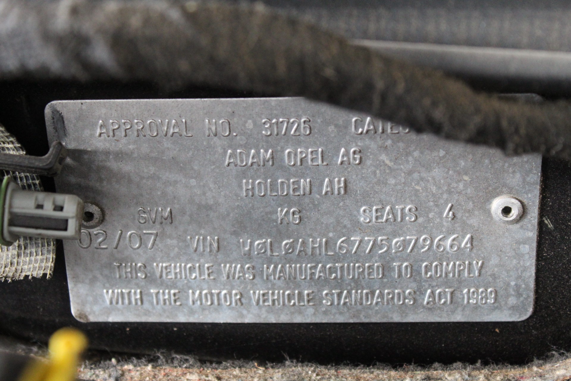 BIALETTI Venus 4 Cup Espresso Coffee Maker, Silver, 0007254/CN. NB: Minor u