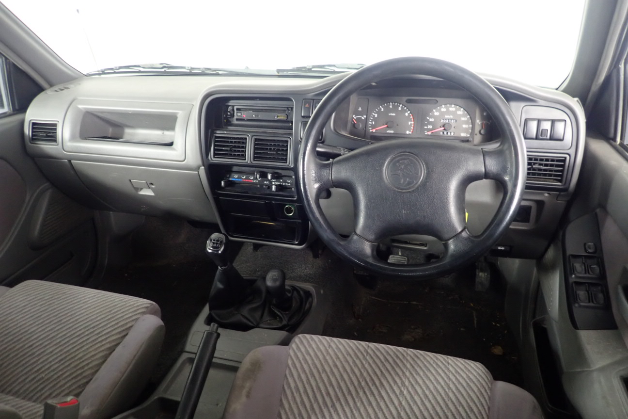 Four Post Car Lift (Unused)