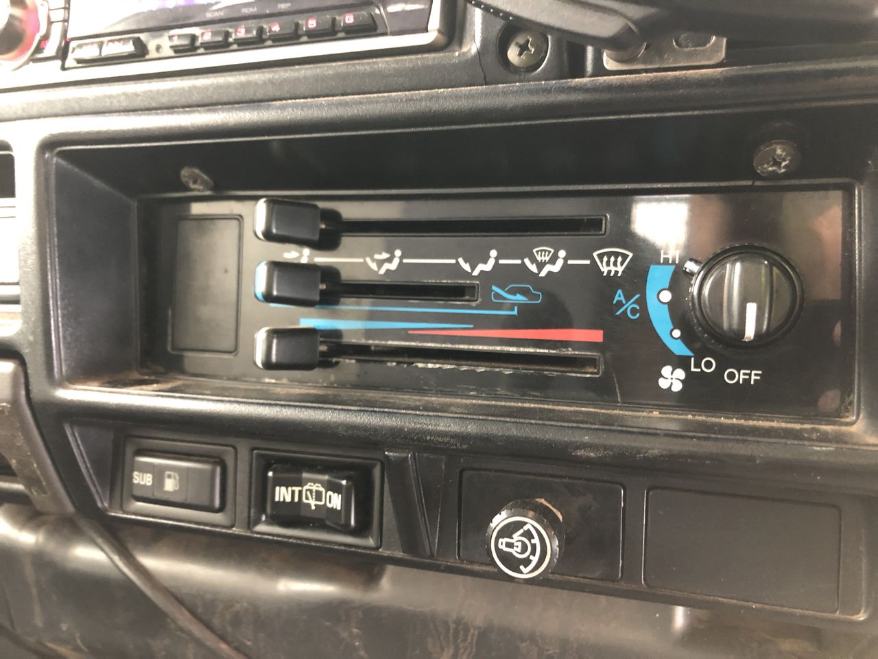 1.0ct GRA  Moissanite white  18k Solid Yellow Gold Vermeil  Ring  -9US