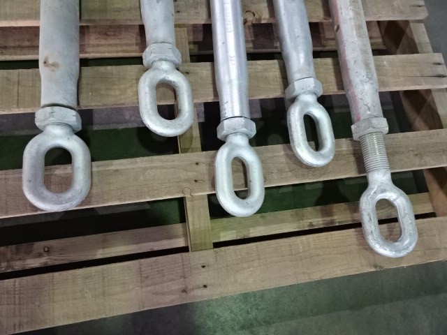 Box of 148pk HUGGIES Ultra Dry Nappies For Boys, Size 4, 10-15kg, Mickey Mo